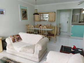 Apartamento Pitangueiras em Local Nobre